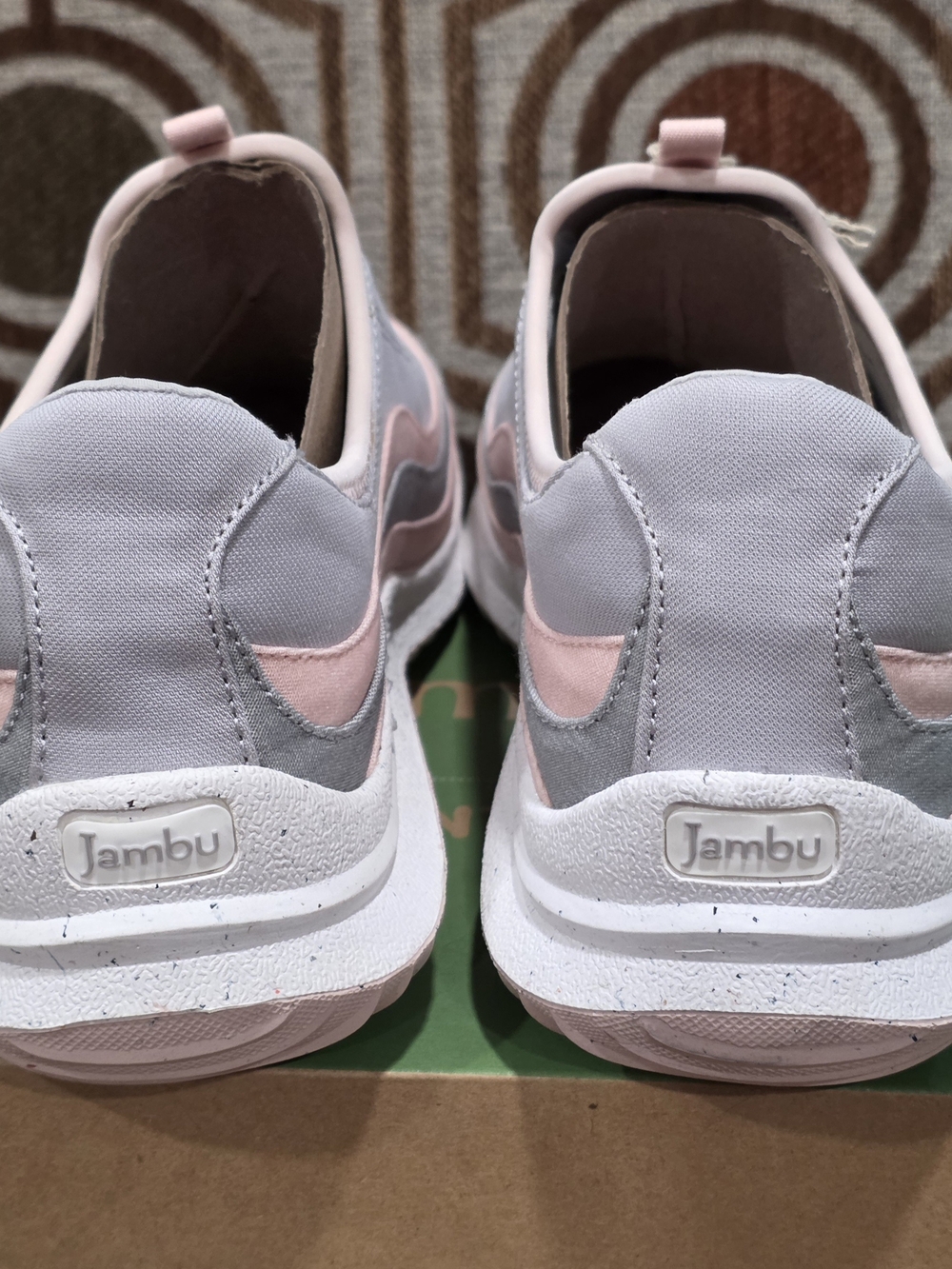 Jambu Hope Plant Based Slip On Sneakers Womens Size 9.5M Grey Pink New - Picture 2 of 7